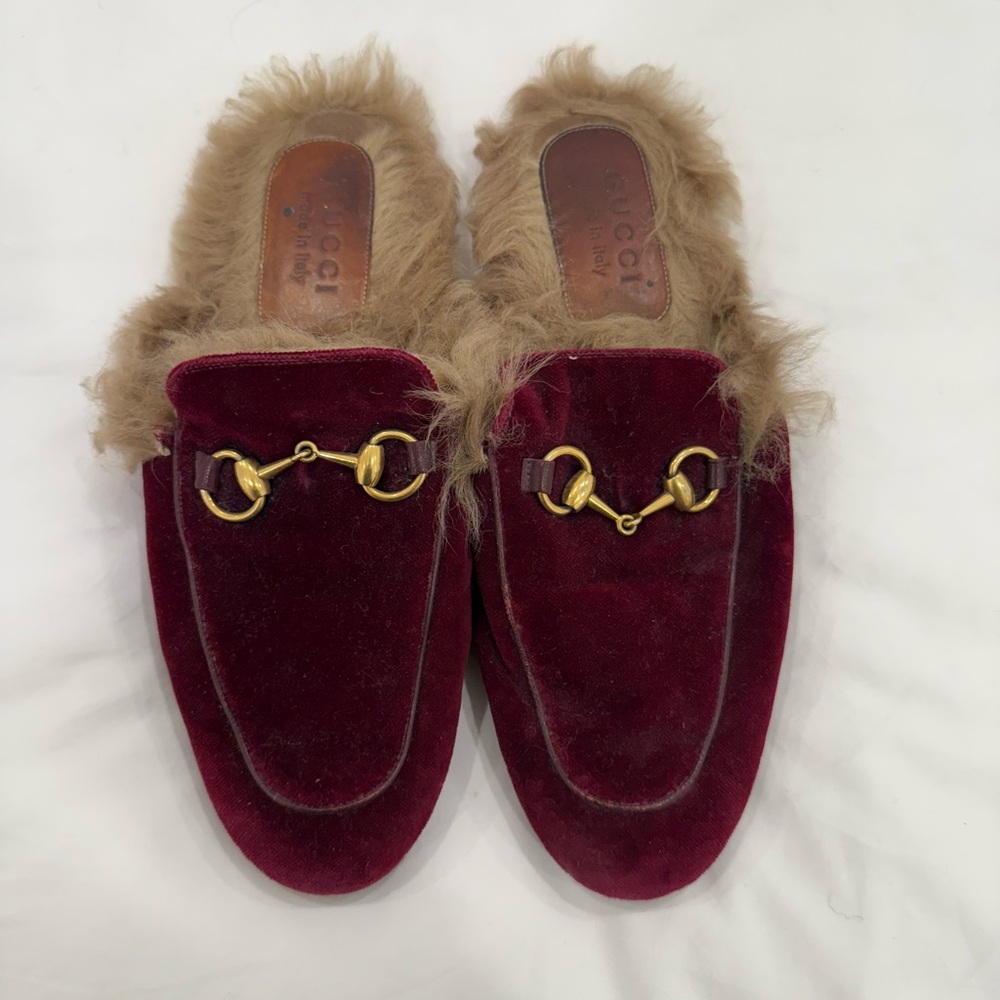Gucci Princetown velvet fur lined mules size 40.5